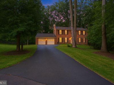 12147 Holly Knoll Cir, Great Falls, VA, 22066