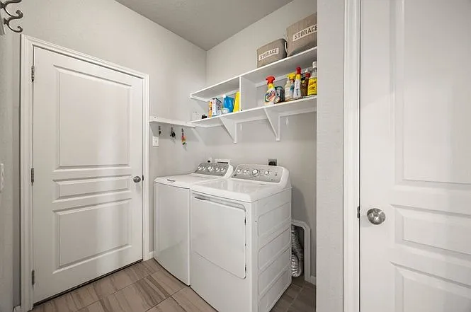 5804 Blackstone Dr — Photo 15