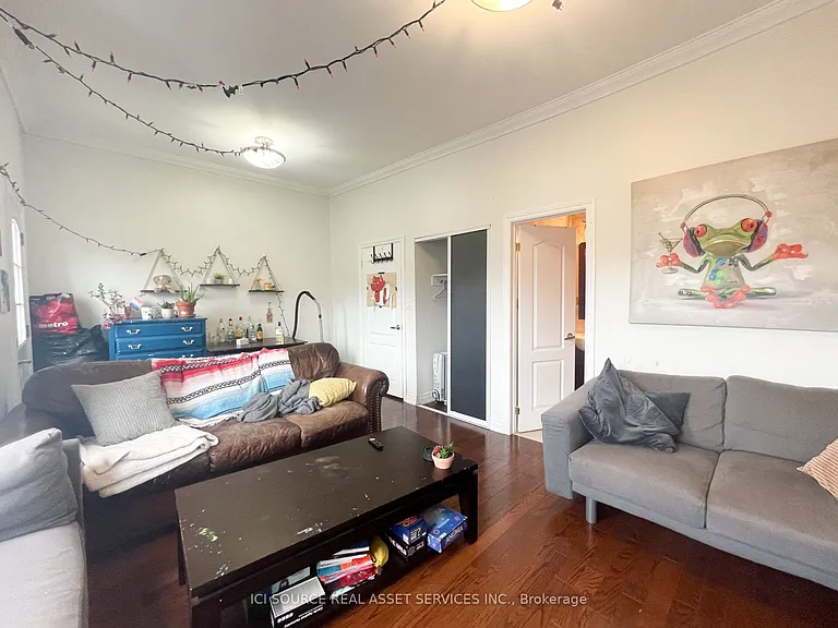 167 Markham St #2 — Photo 20
