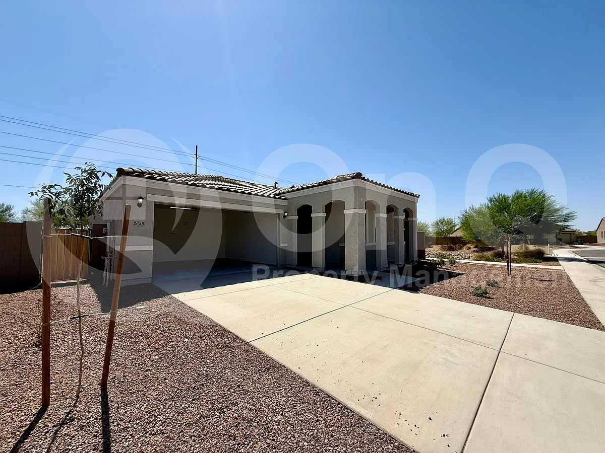 3 bed, 2.0 bath, 1771 sqft, $1,774 — Photo 3