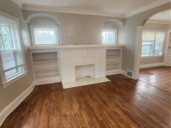 2nd image of 3722 Chelton Rd #2