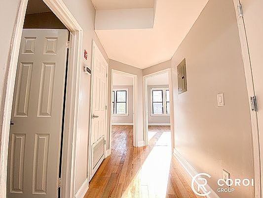 5th image of 1350 Clay Ave #3H