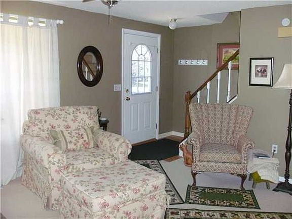 4th image of 1437 Independence Dr