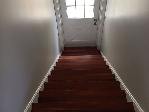 2nd image of 1528 Rockway Ave #2