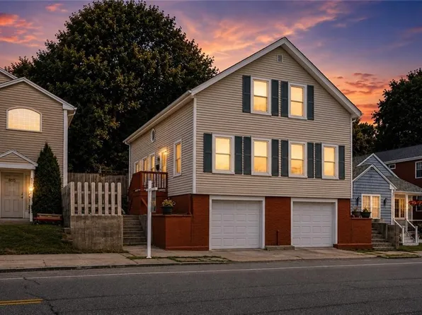 851 Manton Ave, Providence, RI 02909