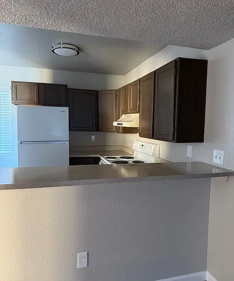 2556 Astrozon Cir — Photo 1