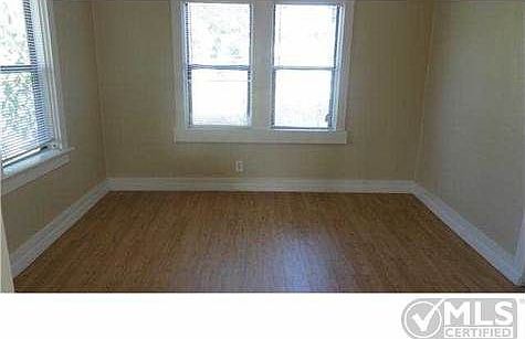 5th image of 954 McIntosh St