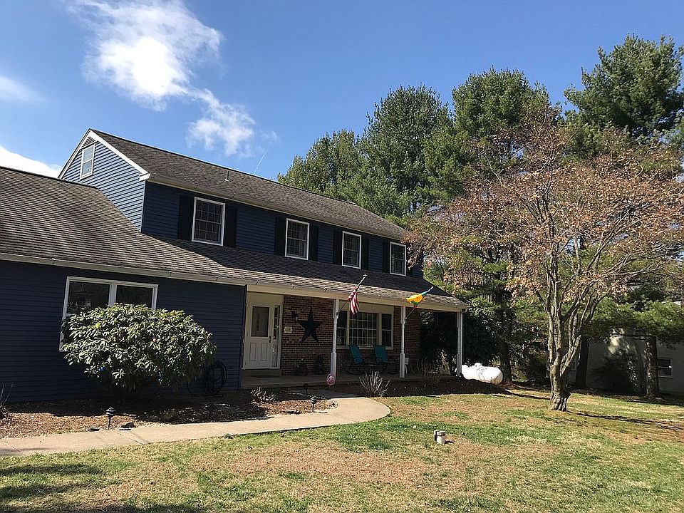 61 Chestnut Valley Drive 