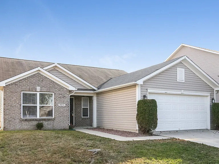 9671 Jackson Way — Photo 3