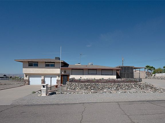 2nd image of 301 Farallon Drive