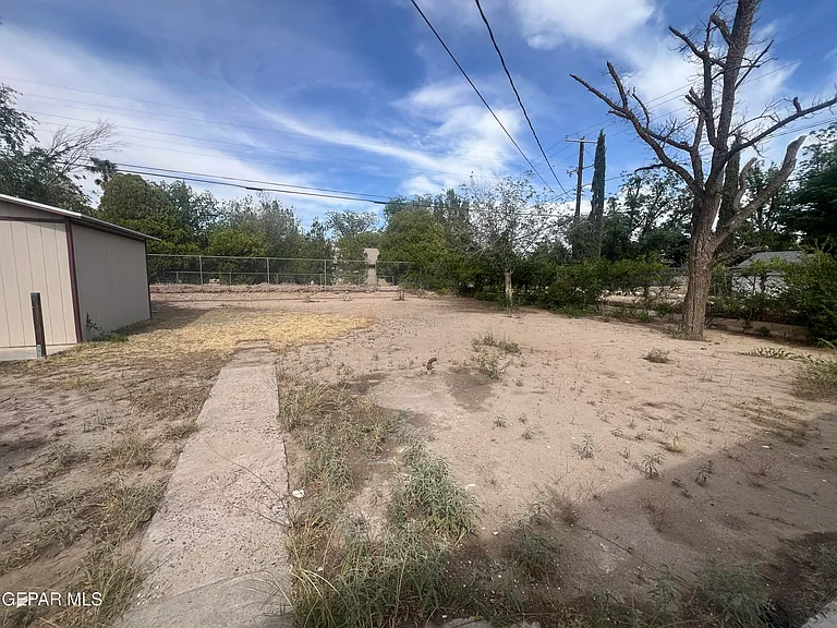 8405 Pinon St — Photo 19