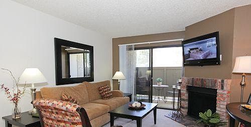 5th image of 3834 Pendiente Ct APT S201