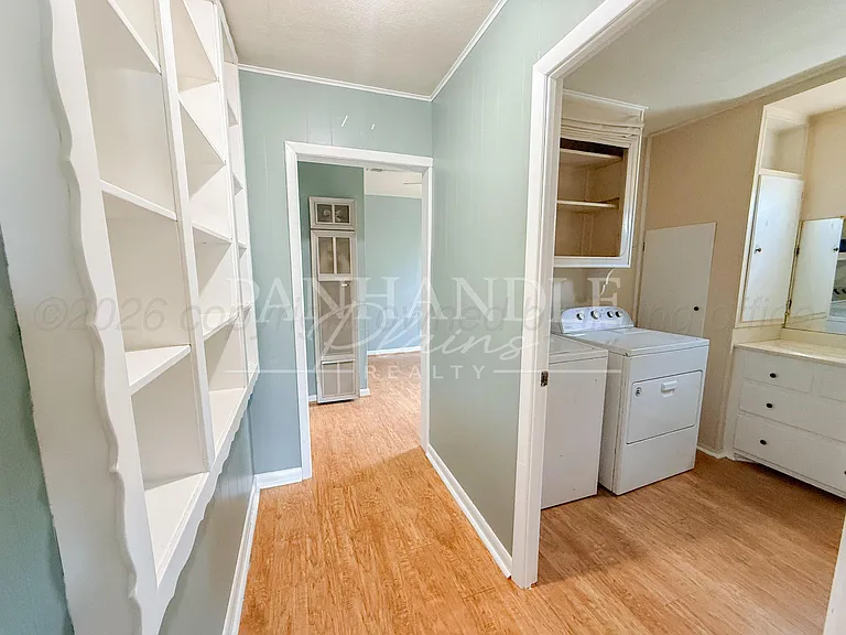 528 Hazel St — Photo 13