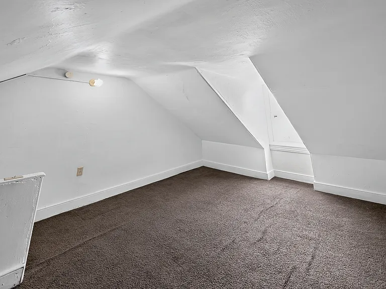 361 Beaver St — Photo 10
