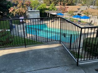 1389 Hull Ln, Martinez, CA 94553