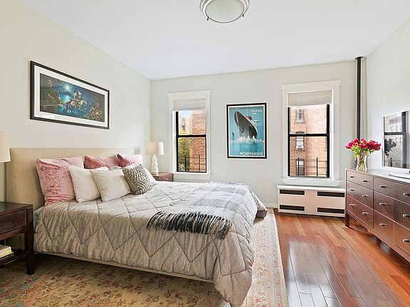 5th image of 296 Sterling Pl APT 8