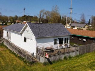 209 E Mill St, Oscoda, MI 48750
