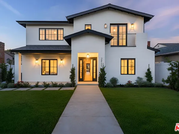 2455 23rd St, Santa Monica, CA 90405
