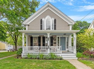 40 High St, Andover, MA 01810