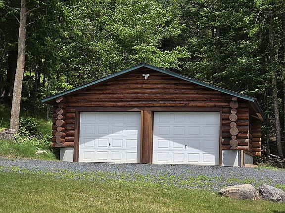 3rd image of 51812 Becker Rd