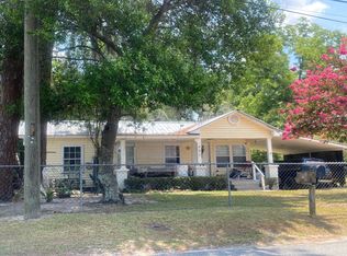 407 11th St SW, Moultrie, GA 31768