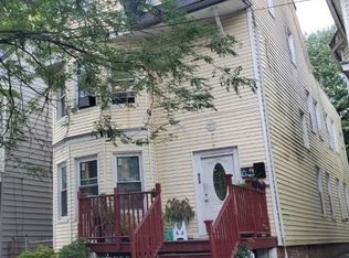 869 S 14th St, Newark, NJ 07108