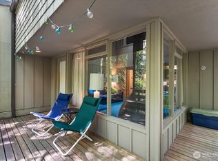 296 E Pointes Dr E, Shelton, WA