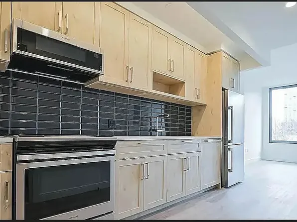 156 Clarkson Ave #3A, Brooklyn, NY 11226
