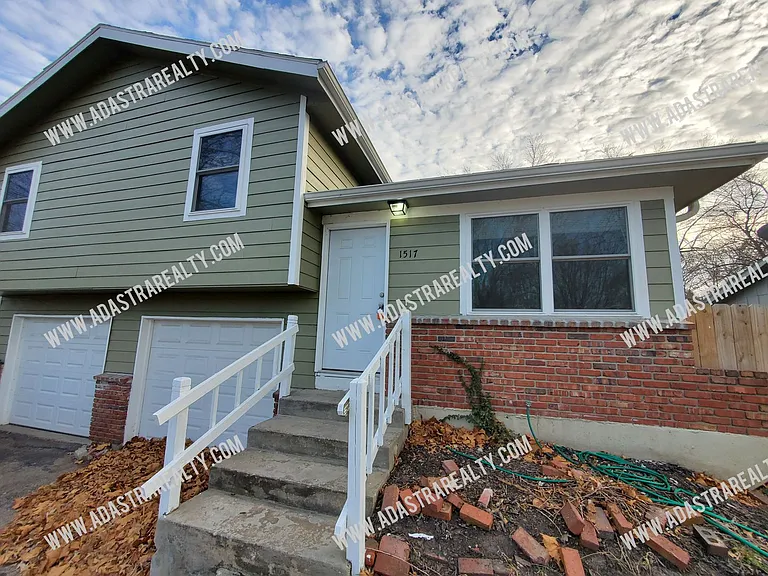 1517 E Elizabeth St — Photo 5