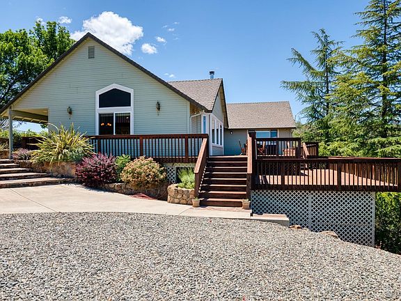 3rd image of 13633 Point Lakeview Road