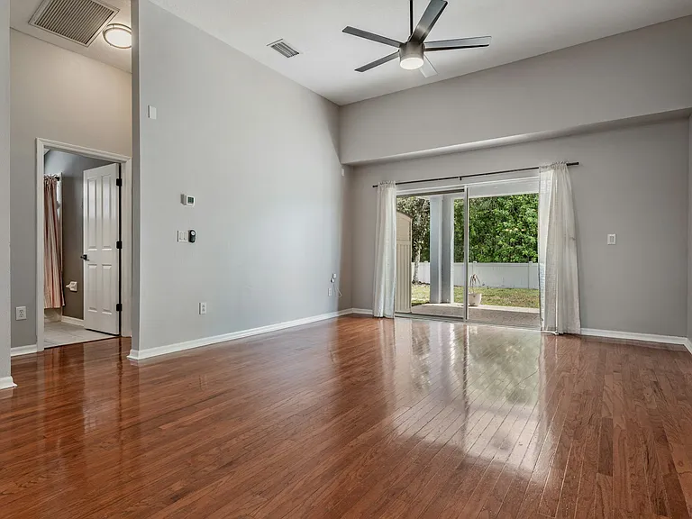 2634 Palesta Dr — Photo 5