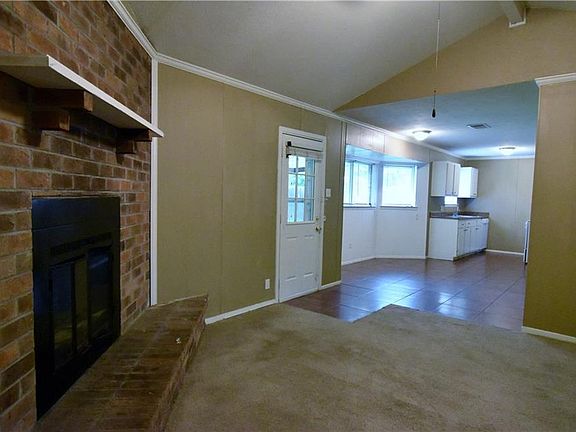 5th image of 3706 Hollyridge Ct