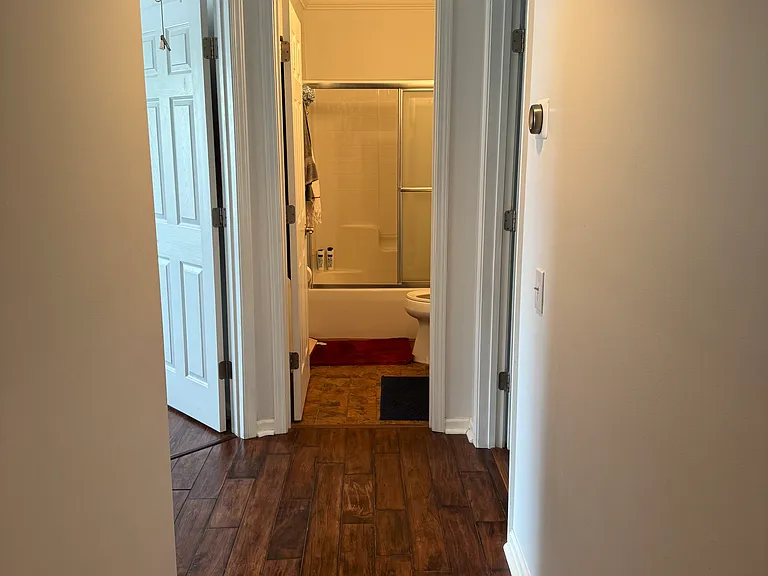 9327 Bellegarde Dr — Photo 23
