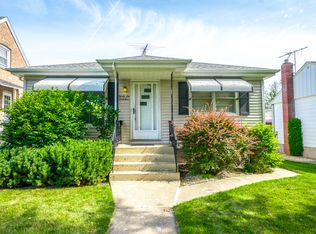 3664 Madison St, Lansing, IL 60438