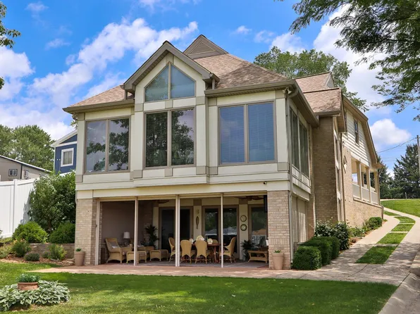 5242 E Wenz Dr, Monticello, IN 47960