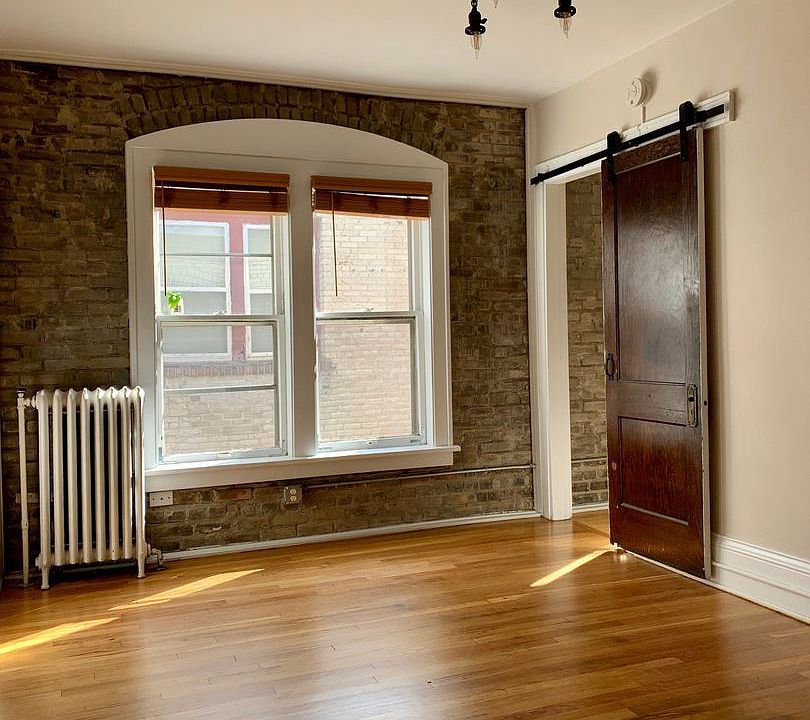 1st image of 203 E 19th St #7640078
