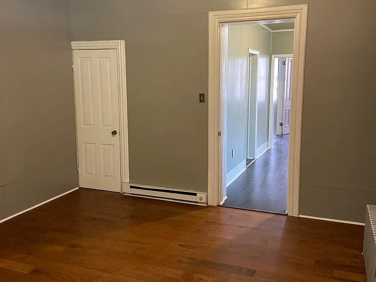 101 N George St #1 — Photo 11