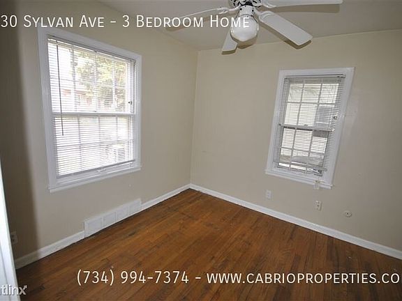 4th image of 830 Sylvan Ave