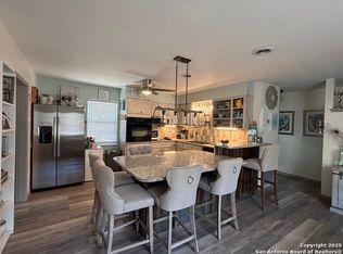 146 Cedar St, Pipe Creek, TX 78063