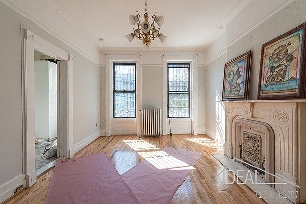 1st image of 64 Hancock St APT 1