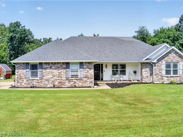 109894 S 4749th Rd, Muldrow, OK 74948