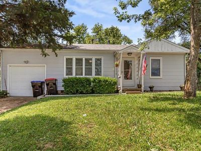 810 Vest Dr, Warrensburg, MO, 64093