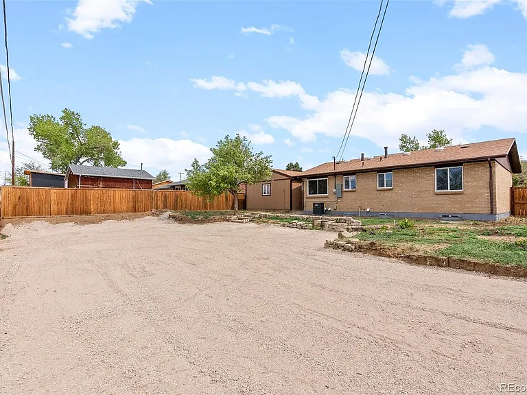 7961 Granada Rd — Photo 27
