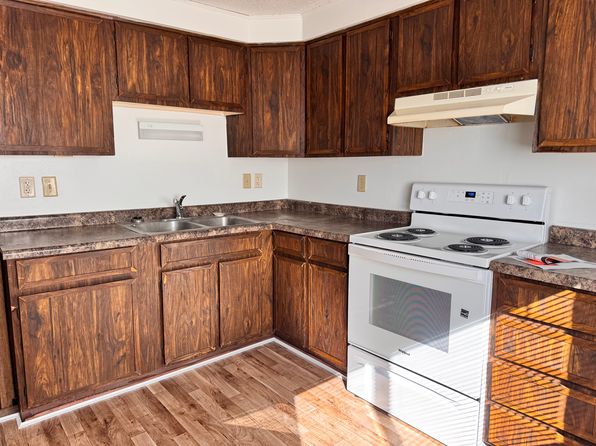 306 E 1st St #7