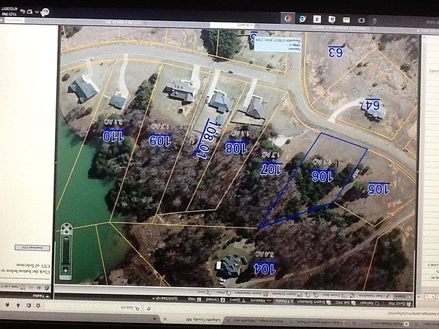 1st image of 154 Lakes Dr S