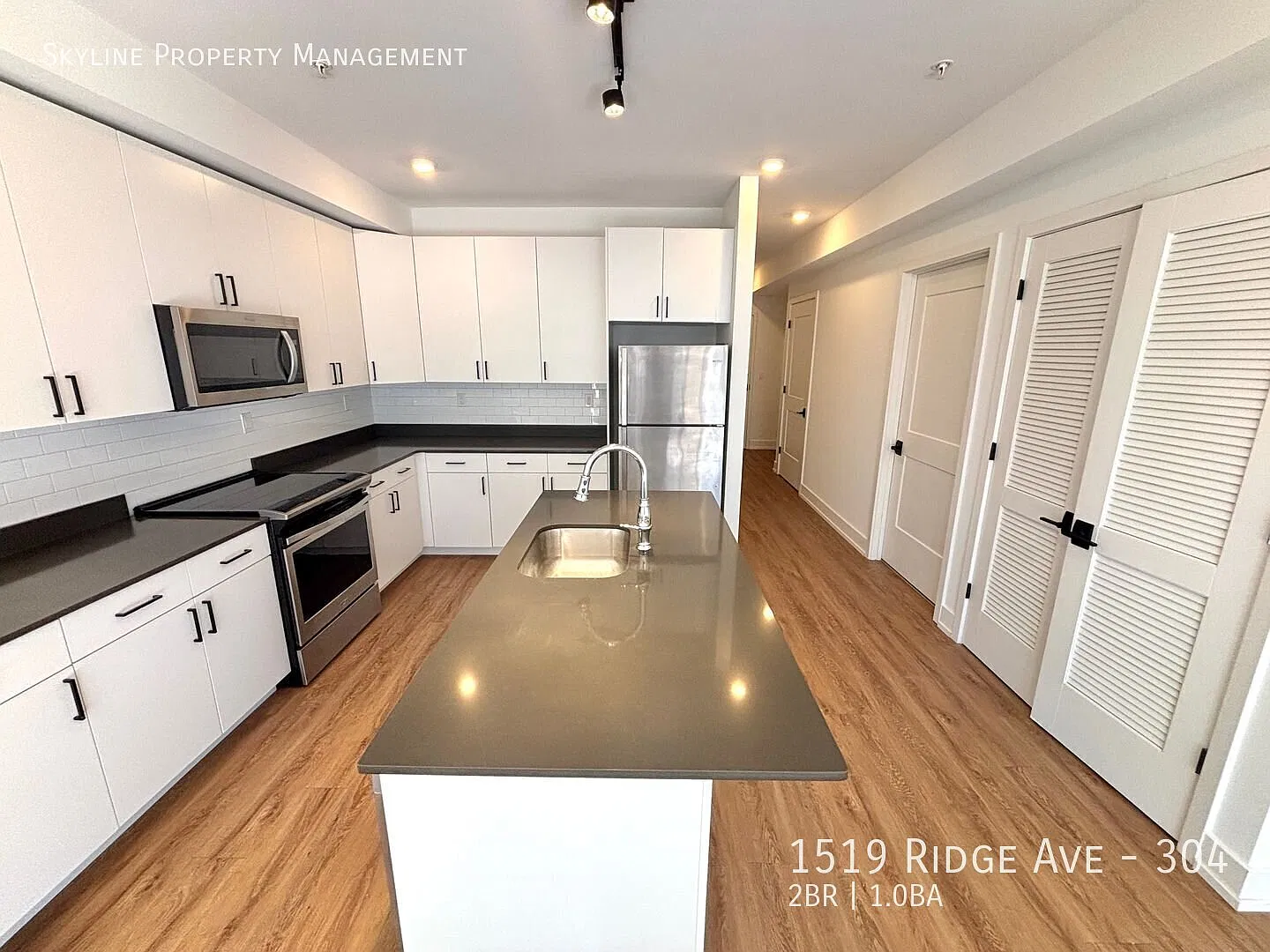 Gorgeous 2 Bedroom Apartment For Rent in Francisville/Fairmount! — Photo 4
