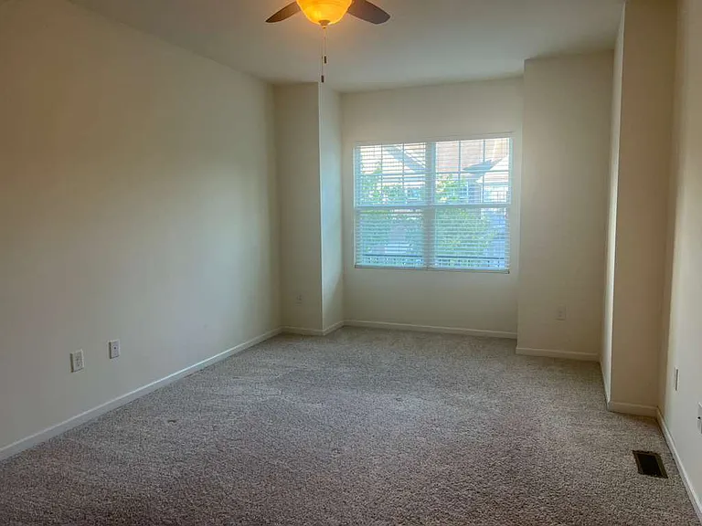 517 Panorama View Loop — Photo 17