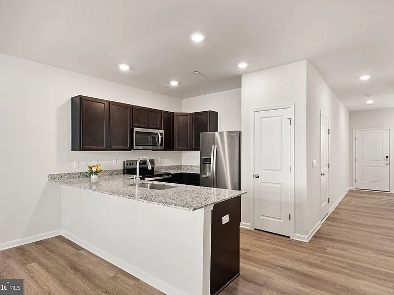 138 Willett Hollow St — Photo 14