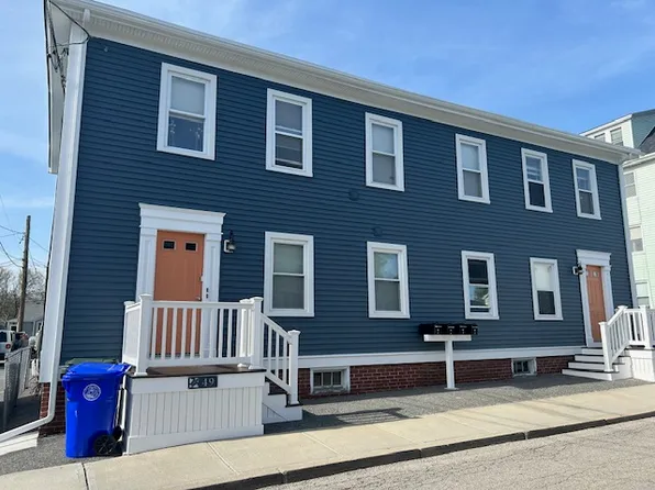 49 Saint Elizabeth St #1, Bristol, RI 02809
