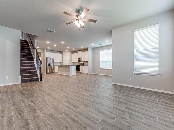 5th image of 5936 Hopkins Dr